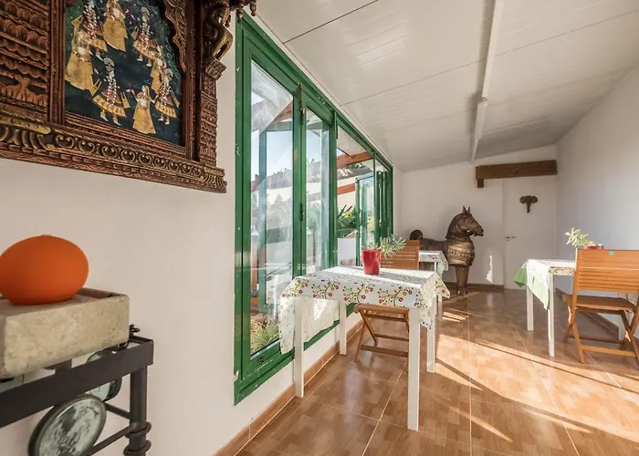 Casa Tajinaste - Perenquen * Guía de Isora